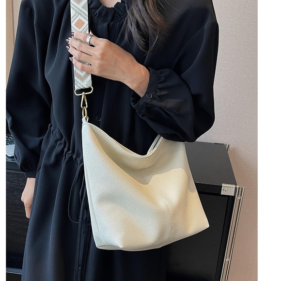 Luxe Beige Vegan Leather Guitar Strap Hobo Crossbody Bag - Picture 3 of 6